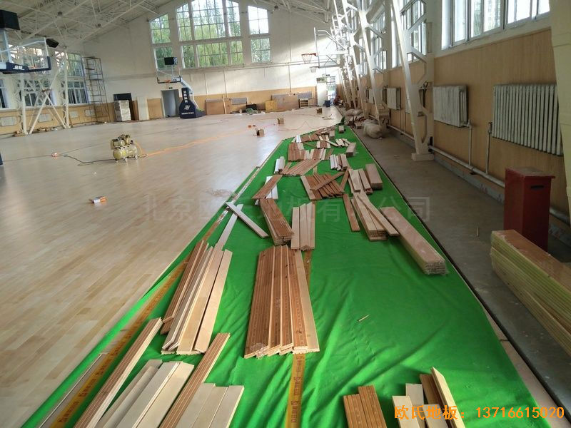 内蒙古呼和浩特赛罕区师范大学体育学院训练馆运动地板铺设案例