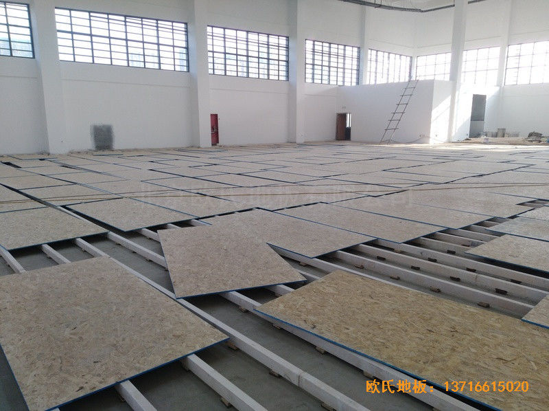 江苏徐州悦城小学篮球馆运动地板铺装案例2