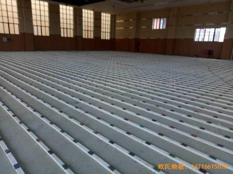 浙江台州路北街道篮球馆运动地板铺设案例1
