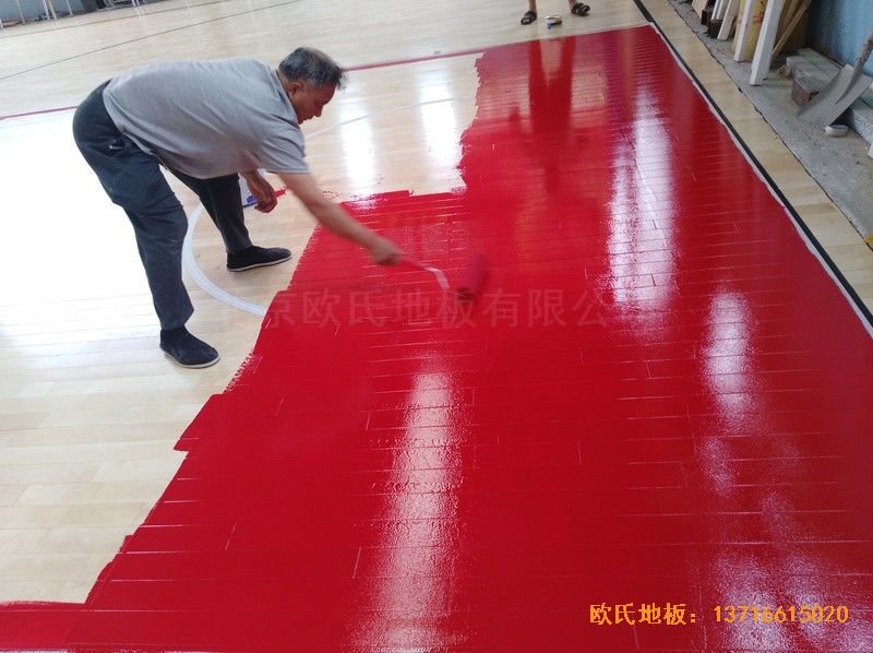 湖北黄石黄金海湾篮球训练馆运动木地板铺设案例3