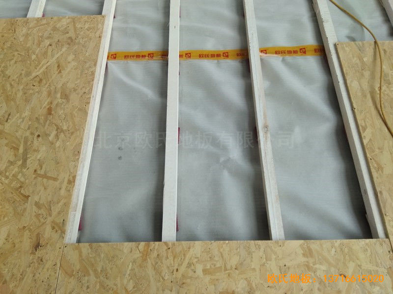 山东沾化第三实验小学体育馆运动木地板铺装案例3