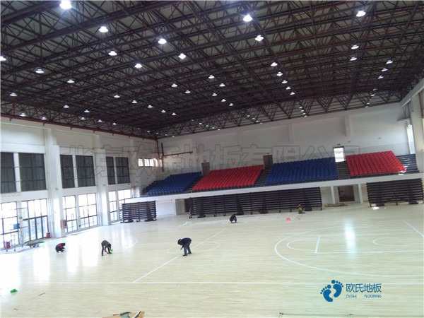 运动木地板变色原因有哪些