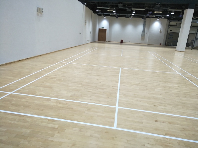 上海铺东区宁桥路669号篮球馆枫桦A级板安装案例