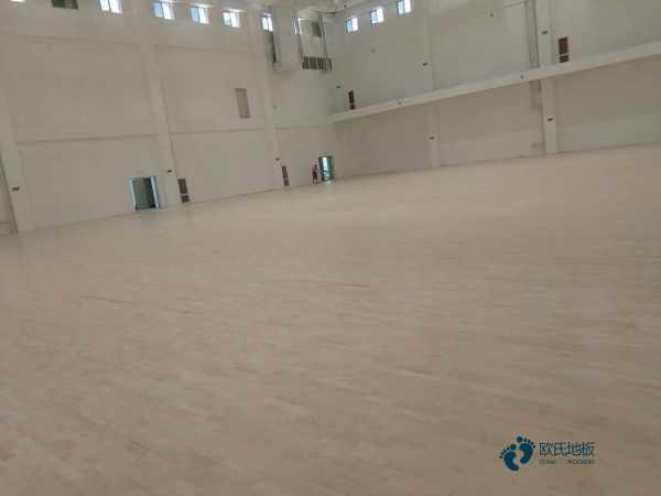 篮球馆木地板施工建设2