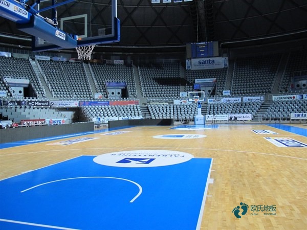 大学运动篮球木地板价格低