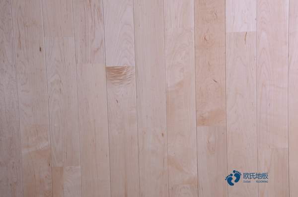 学校篮球场地板如何拆3