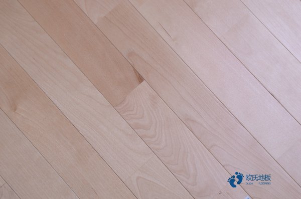 室内专业体育运动木地板安装2