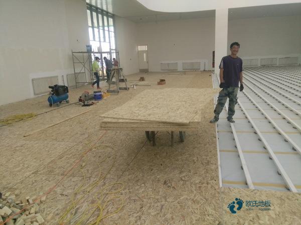校园运动篮球木地板较低价格