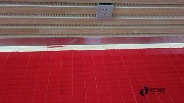 篮球木地板施工视频2