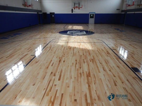 较好的运动篮球木地板报价