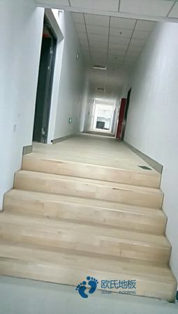体育场馆木地板每平米价格3