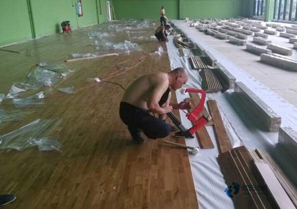 国标运动篮球木地板价格多少