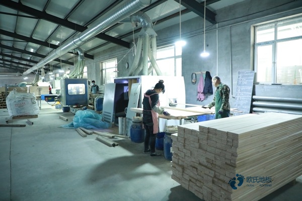 校园运动篮球木地板施工价格