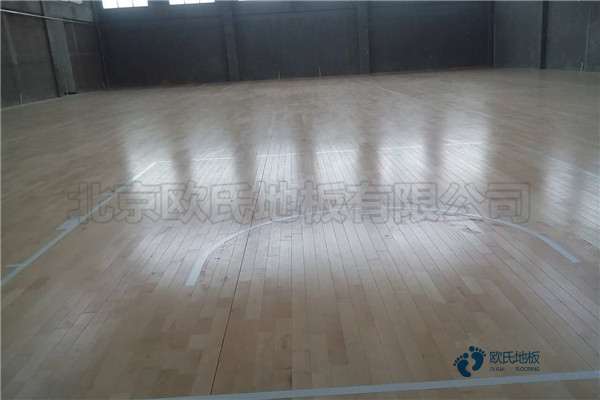 篮球运动木地板施工费用多少钱2