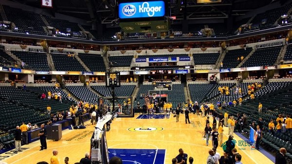 室内篮球馆木地板多少钱一平方3