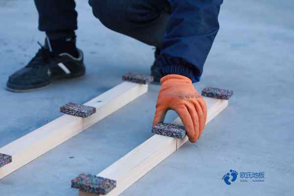 学校篮球场馆地板防震1