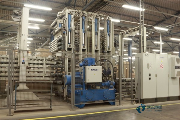 中学篮球木地板施工步骤3