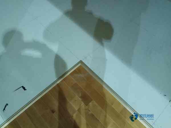 定制运动场地地板品牌大全1