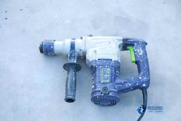 22mm厚体育木地板哪个牌子环保1