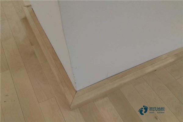 学校篮球地板能用多久3